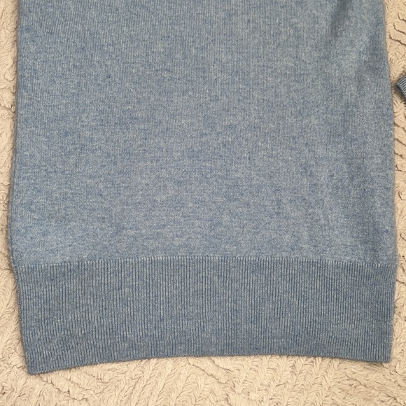 J. Crew long sleeve n-neck blue sweater, 100% cashmere, Size Small - Picture 16 of 16